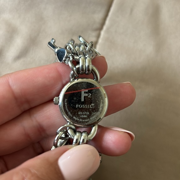 Fossil Charm Watch - Picture 4 of 5